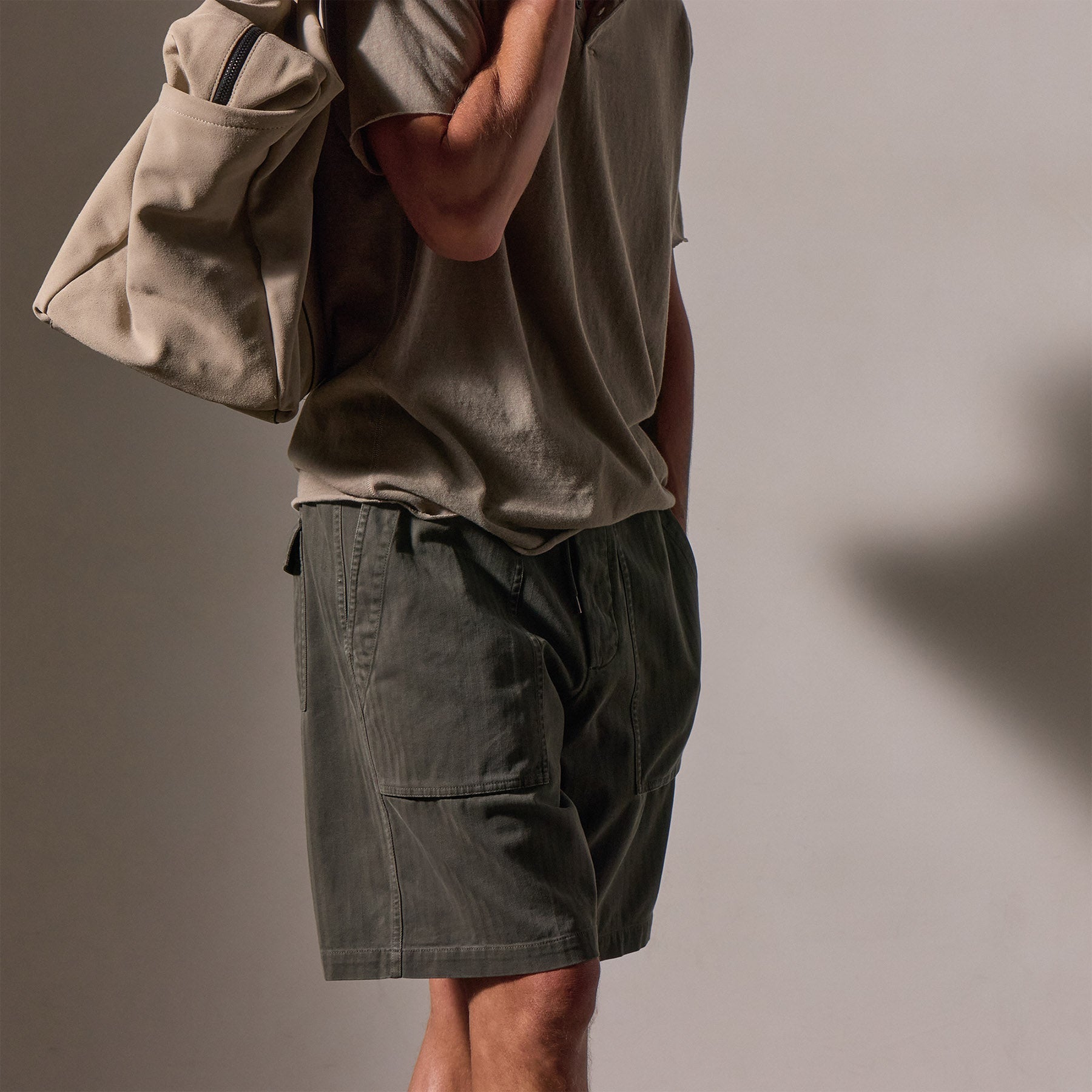 Herringbone Twill Utility Short - Granite Pigment